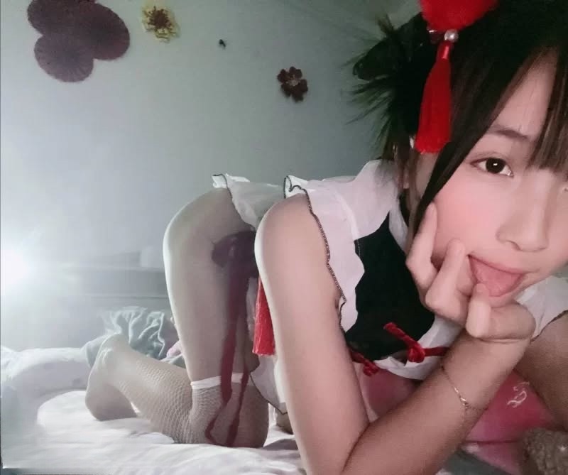 人活着就是为了六花视频预览图05