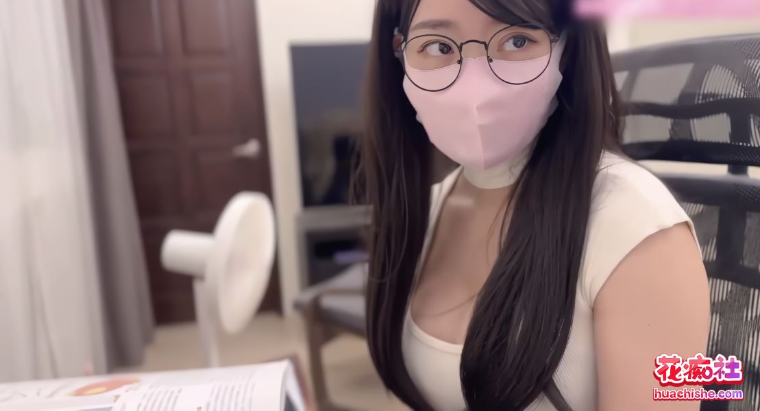 台湾顶级蜜桃臀OF博主ssrpeach/Ellie 合集预览图14
