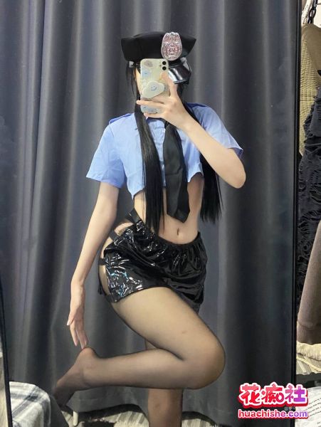 顶级白虎一线天萝莉 三角圆/sanjiaoyuan 合集预览图08