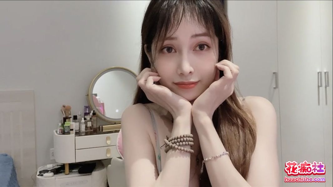 Stripchat逆天颜值anna102 闺蜜双秀全裸诱惑 183v141g