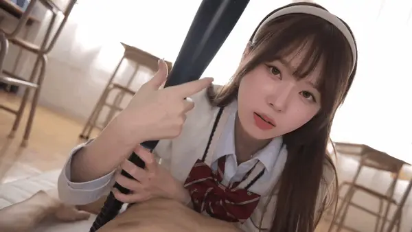AI金旼炡-顽皮女学生正在和同学做爱预览图01