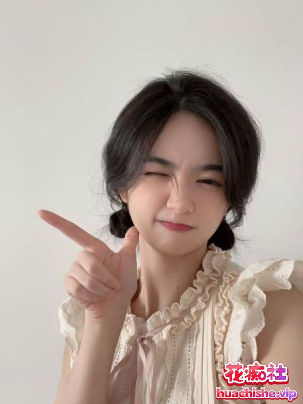 泄密流出❤️颜值气质美女圣诞节沦为母狗预览图12