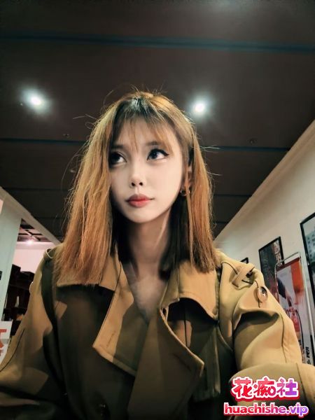 泄密流出 网络招聘模特套路美女脱光预览图11