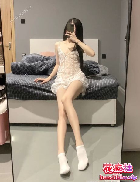 性感尤物女神 韩雅茜 丝袜制服啪啪预览图09