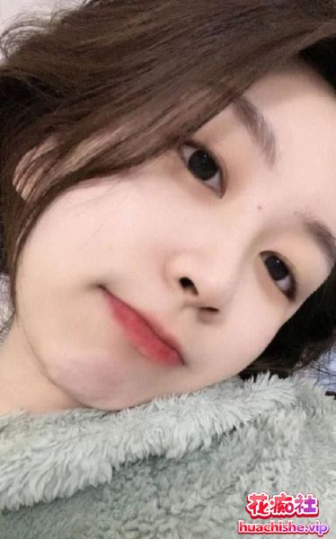00后女大 杨小萌 和男友分手后性爱视频预览图05