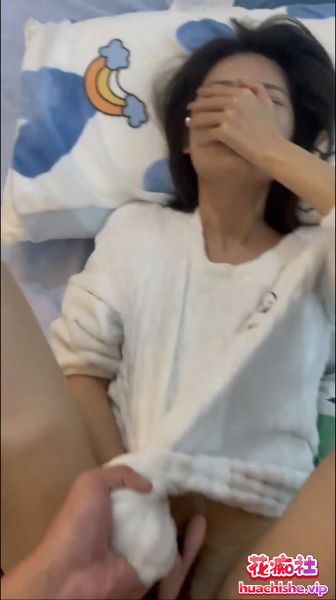 泄密 花臂男与小女友自拍泄密预览图02