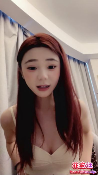 20岁纯情美女