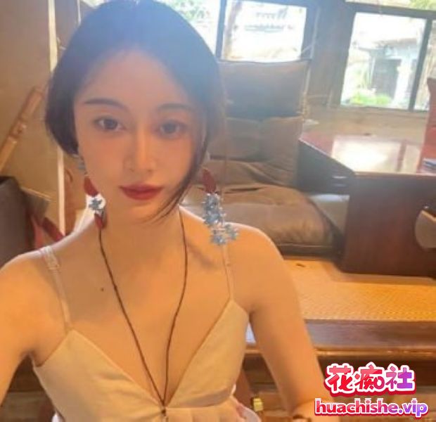 泄密 河北艺术职业学院极品校花王丽莎 偷情流出预览图02