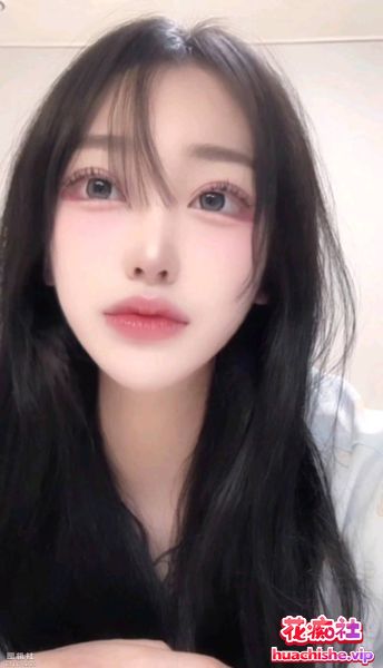 韩国模特小网红ixovever和肌肉小奶狗哈朗酒店啪啪预览图10