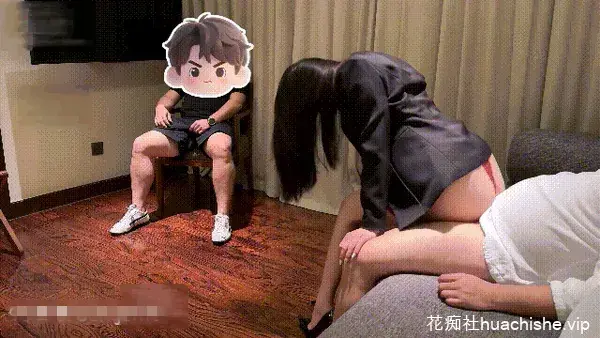 ROSEWU 极品NTR绿帽夫妻明星颜值淫妻合集预览图11