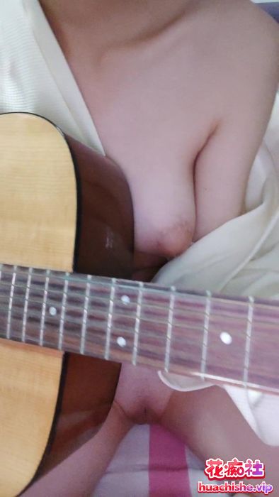 小童叹气 18岁巨乳清纯妹b预览图13
