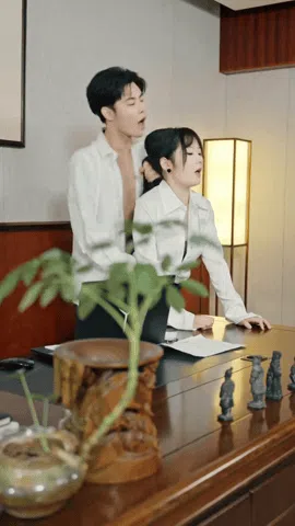 擦边短剧 温泉韵事 1v788M