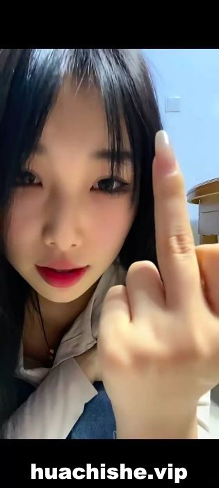 小x大王 御姐丝足系女王套路直播预览图11