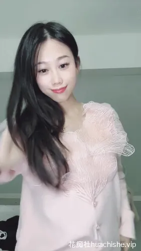 骚辣惹火俏佳人 哥哥叫我乖乖 长腿制服自慰预览图20