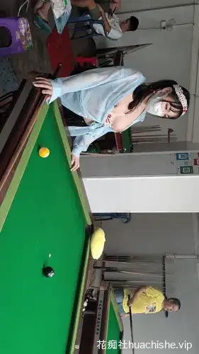 TonyJ和贝贝 清纯女神各种场所极限露出预览图11