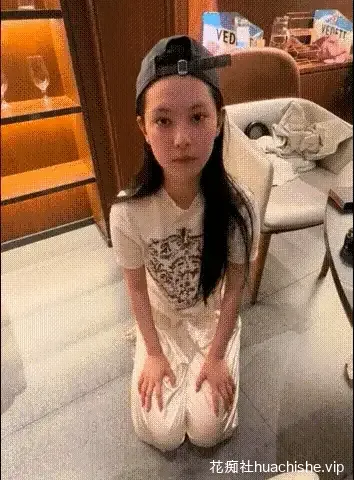 最新几十位极品女神 原档泄密自拍预览图15