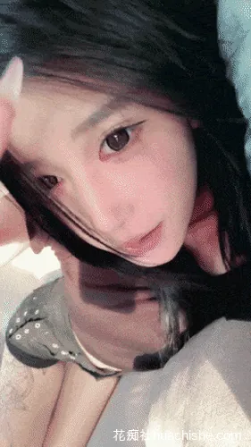 爱岛管子 全裸扣穴跳蛋自慰合集预览图16