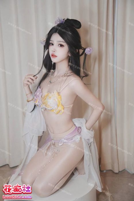 饼饼大王 裸舞自慰作品预览图17