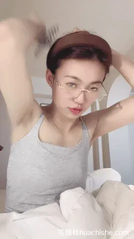 希望之光女神 反差婊下海全裸自慰高潮喷水预览图09