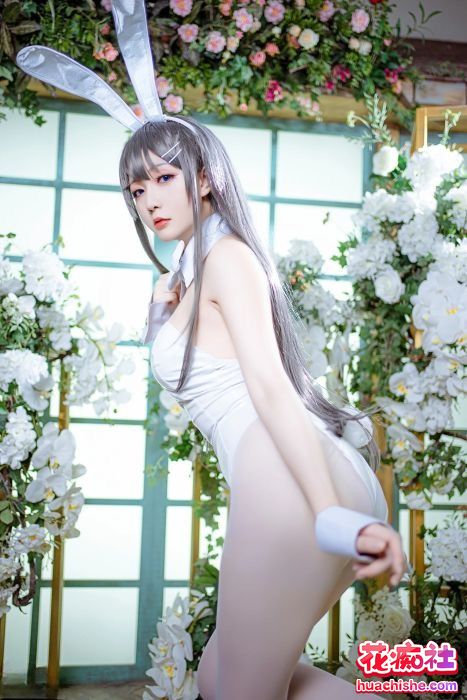 星之迟迟 丰乳肥臀298套写真预览图15